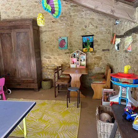 Vakantiehuis Hameau Du Soleil - Renard Sainte-Mondane