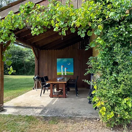 Hameau Du Soleil - Renard Semesterbostad Sainte-Mondane