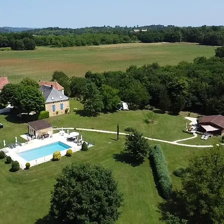 Hameau Du Soleil - Renard Hébergement de vacances Sainte-Mondane